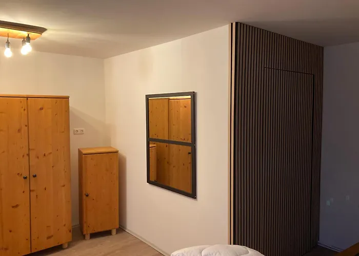 Schreiner Innblick * Wernstein am Inn